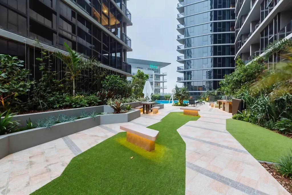 2Bedroom 2Bath 1Carpark Wifi Gym Pool Brisbane 0*,
